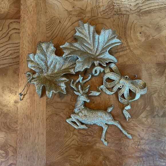 1 GOLDEN Leaping Reindeer Ornament! - Picture 14 of 15